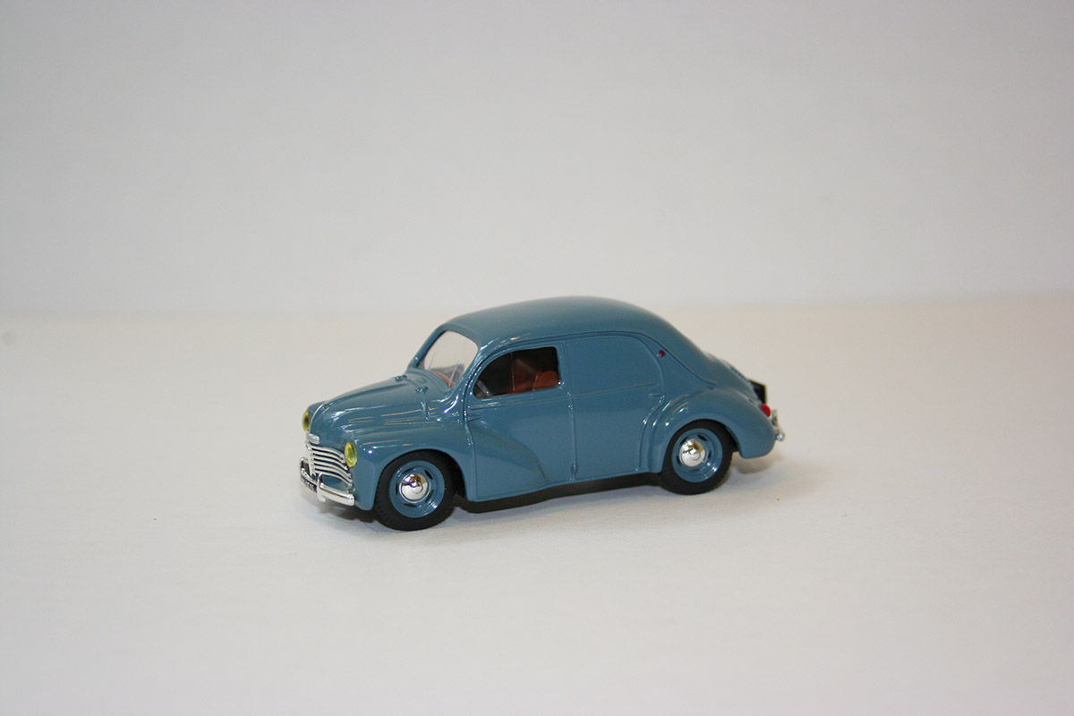 Miniature Renault 4CV Bleue 1/43 - Marque Eligor, 528 Pièces (?), Occasion