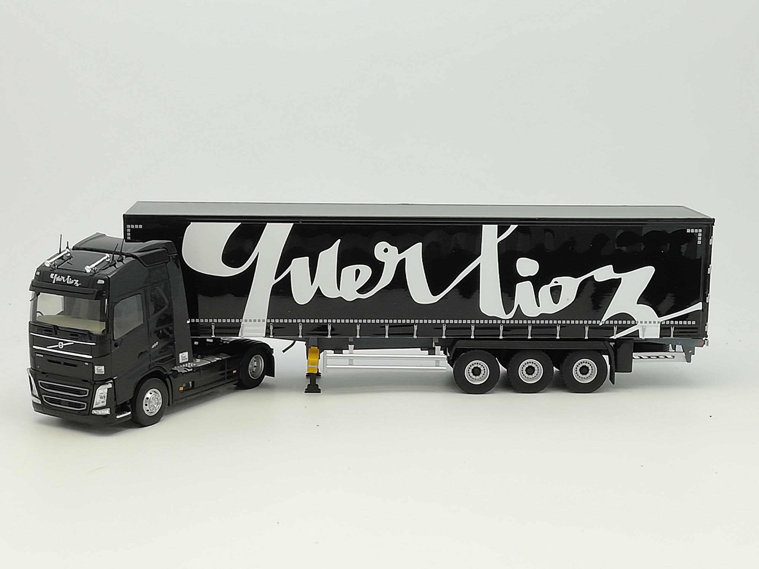 Eligor 1/43 Volvo FH 2020 & Remorque Tautliner - Transports GELIN - Réf 118325