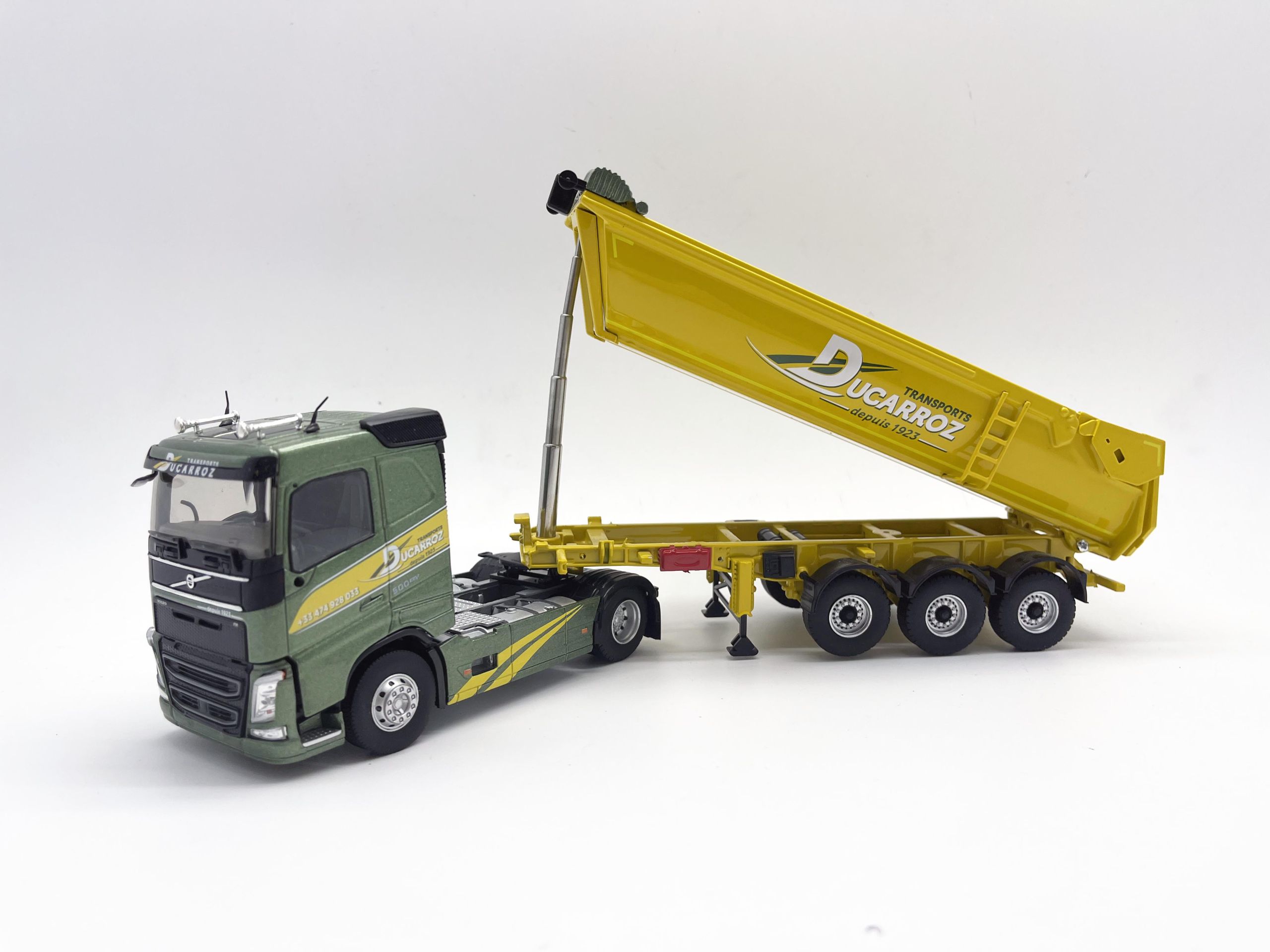 AS332 ELIGOR 1/43 CAMION VOLVO FH12 RESTYLE BENNE AS332 ELIGOR 1/43 CAMION VOLVO FH12 RESTYLE BENNE