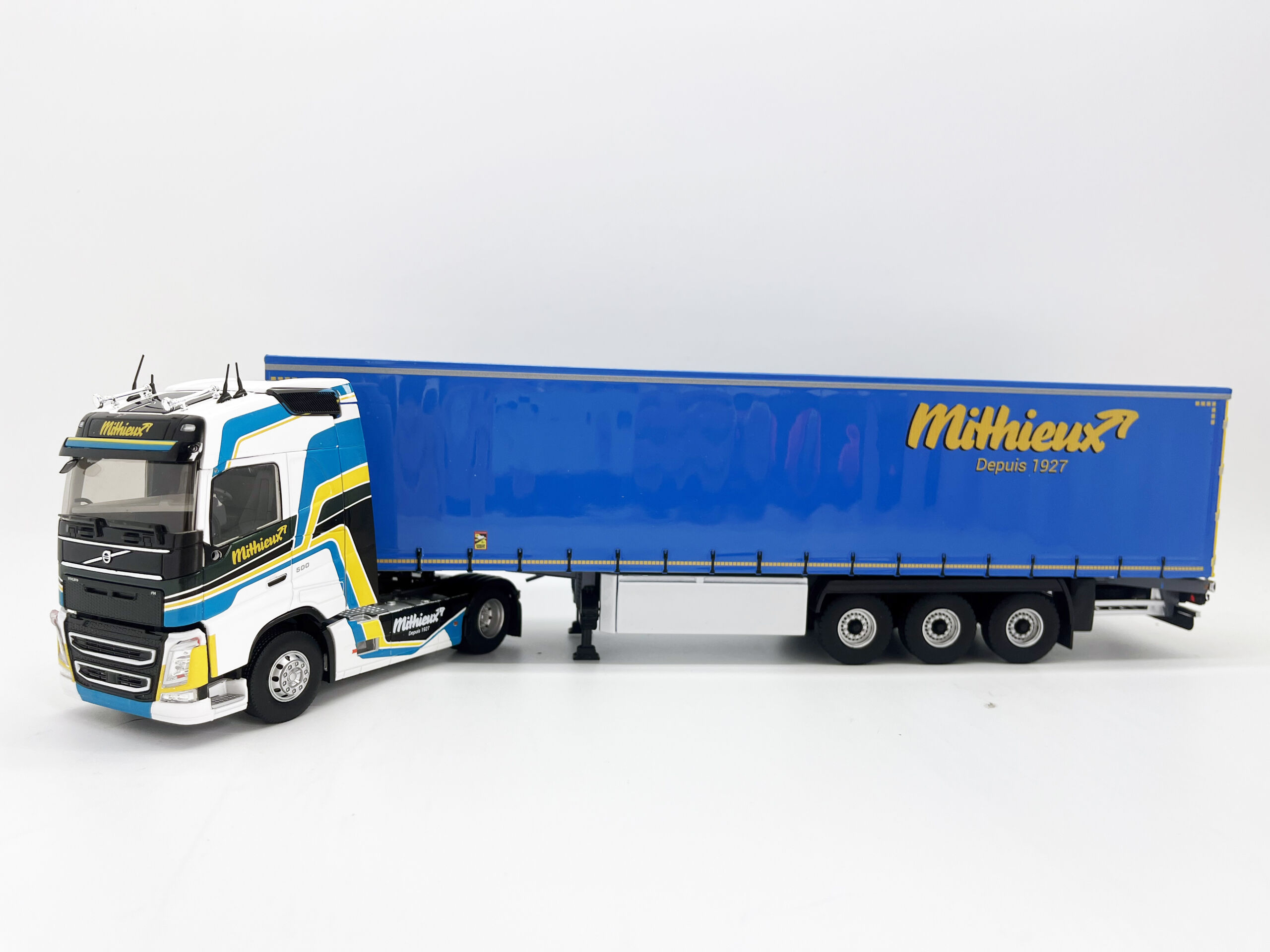 DV8361 ELIGOR 1/43 VOLVO FH SEMI REMORQUE TAUTLINER TRANSPORTS LANNUTTI 112335